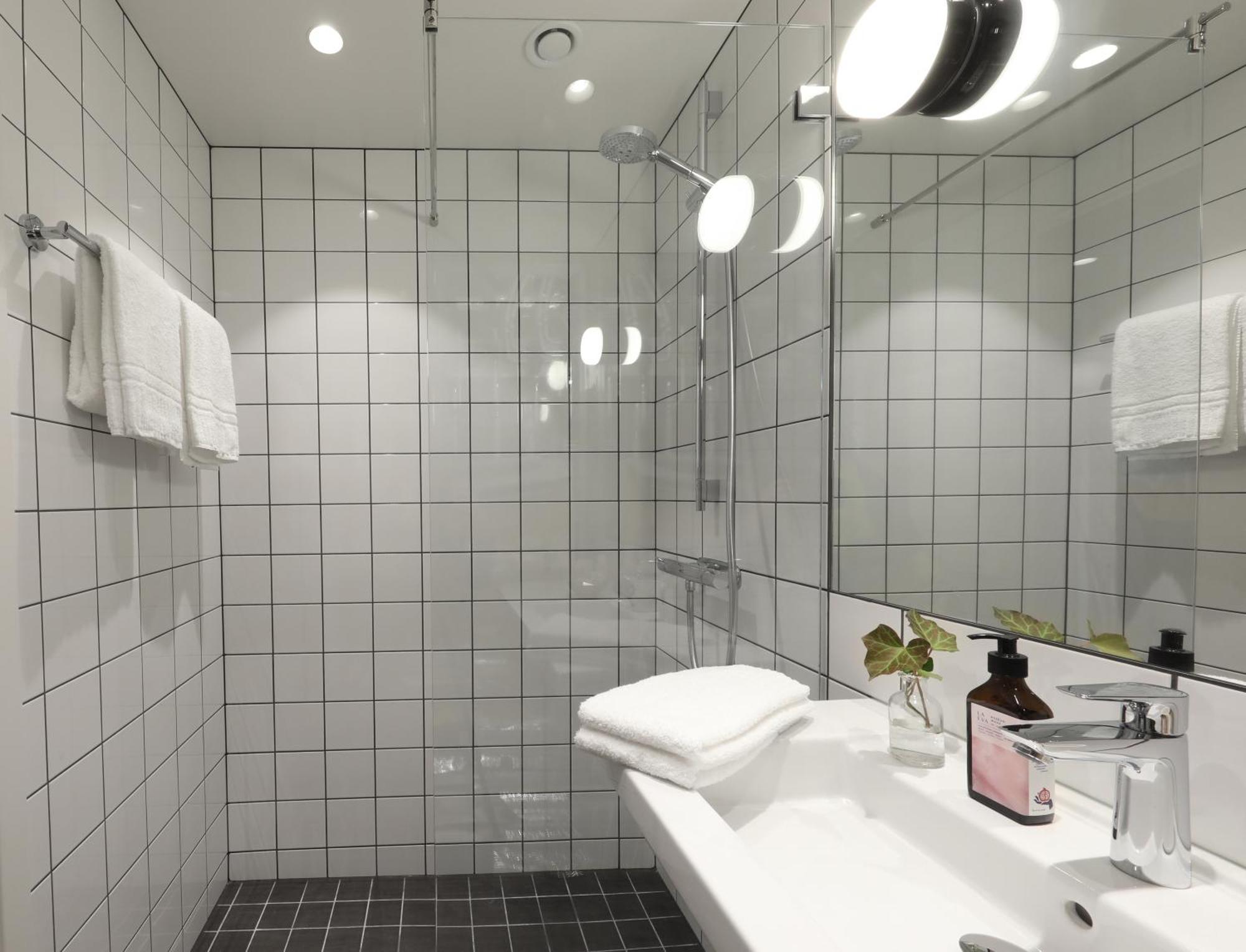 Best Western Plus Ten Hotel Upplands Vasby Exterior foto